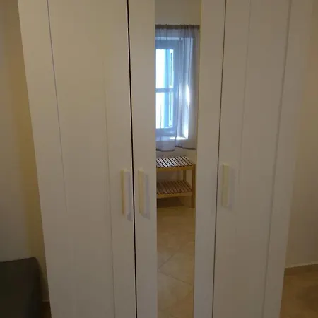 Casa Bianco E Blu بيت للعطل Chalki Town