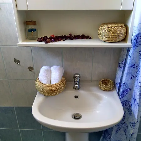 بيت للعطل Casa Bianco E Blu *